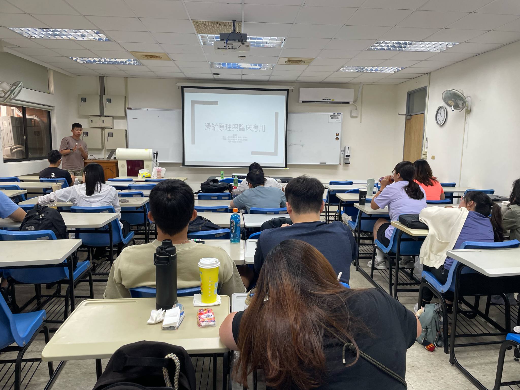1140609滑罐 1