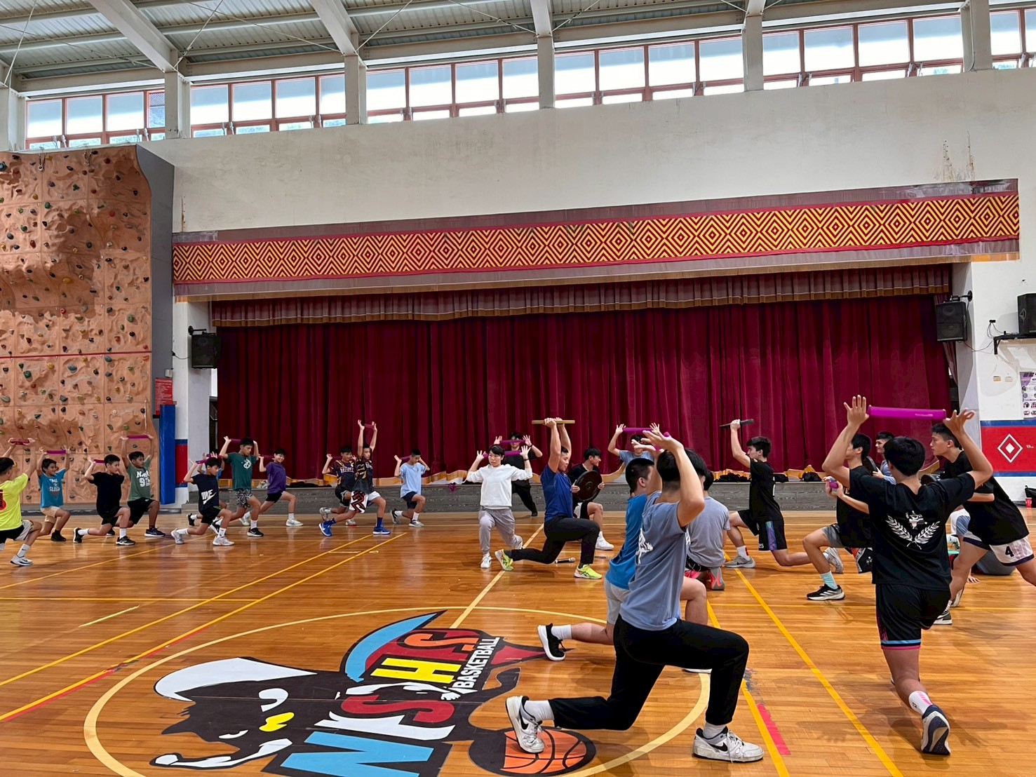 LINE ALBUM 114115 南澳籃球隊 251106 4